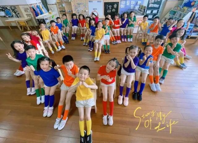 创意|恰同学少年！沪16区幼儿园、中小学创意毕业照来了