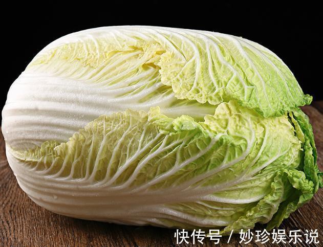 补水|秋天干燥多补水,女人别错过这蔬菜,2块钱炒1盘,清爽又滋润