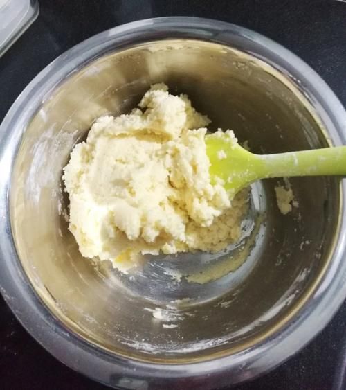 酥脆|孩子爱吃的零食，酥脆曲奇饼干，不需要什么技术，简单一拌就好！