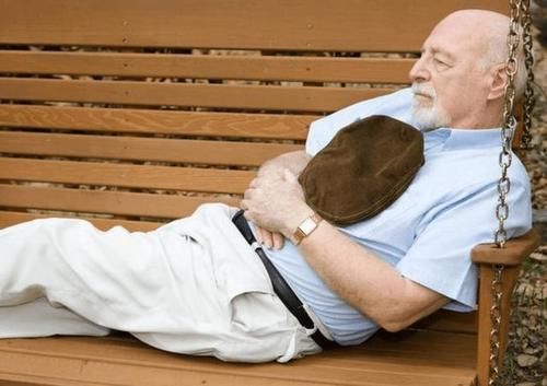 活动度|经常走路可以长寿吗?医生:过了50岁,坚持做3件事比运动还重要