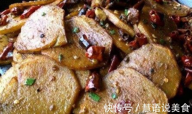 土豆别再炒丝了，这么做的超级美味又下饭，还能抗衰老