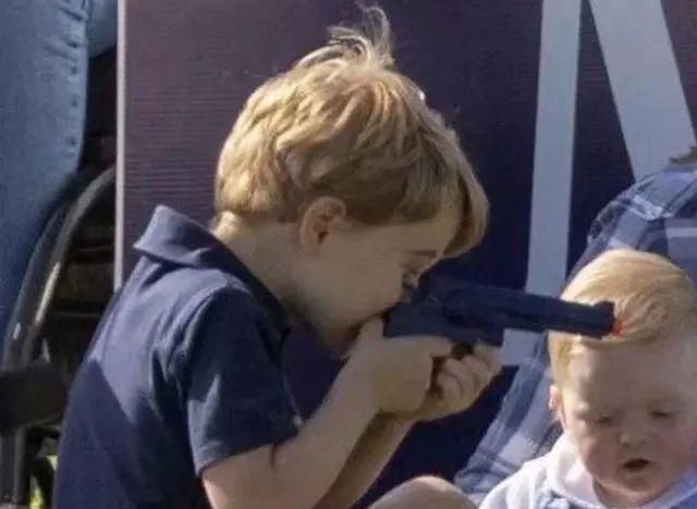 发育|孩子从小玩这3种玩具,智力发育快人一步,家长不要心疼钱