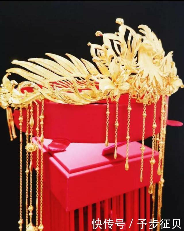 头饰|古代黄金头饰再次引领潮流，传统精美的设计，释放经典工艺之美
