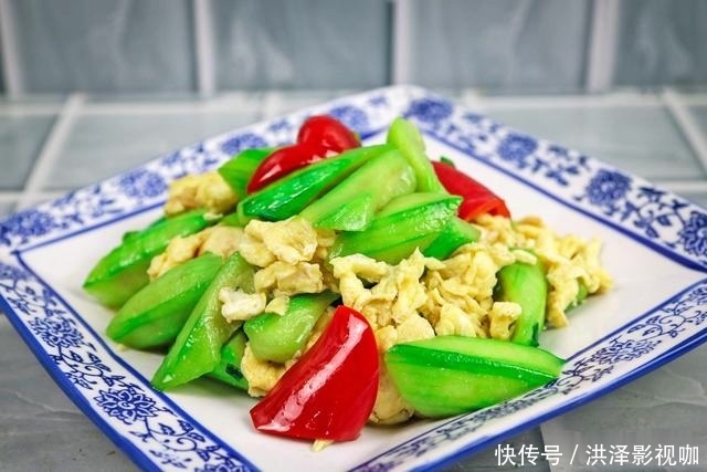 靠边站|冬瓜南瓜靠边站,这是秋天最该吃的瓜!2块炒一盘,很多人经常吃