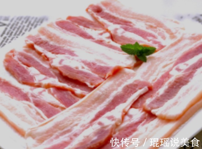 五花肉如此做，外脆里嫩，可以当主食还可以当零食，节日必备！