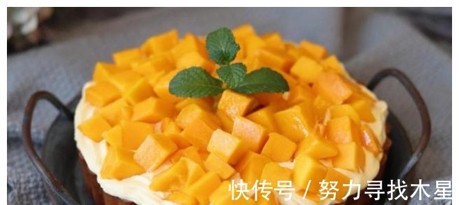 面皮|一个芒果两张面皮，教你在家做芒果派，甜蜜香浓大人小孩都爱！