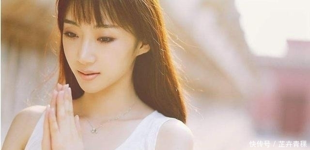 清朝|她是爱新觉罗后裔,从不出演古装剧,却为天王刘德华破例!