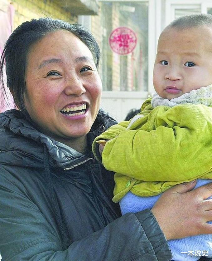 孩子们!“爱心妈妈”李利娟曾收养118个弃儿,不料却从天使变为魔鬼