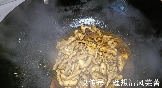 钙质|冬天多给孩子吃“长高菜”,3元一斤,钙是牛肉6倍,鲜美易吸收!