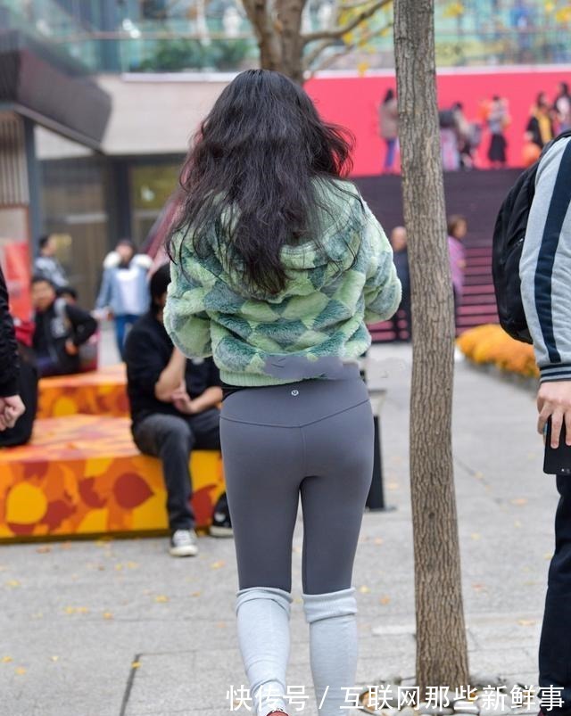 打底裤 打底裤彰显气质，格外引人注目，时髦显高！
