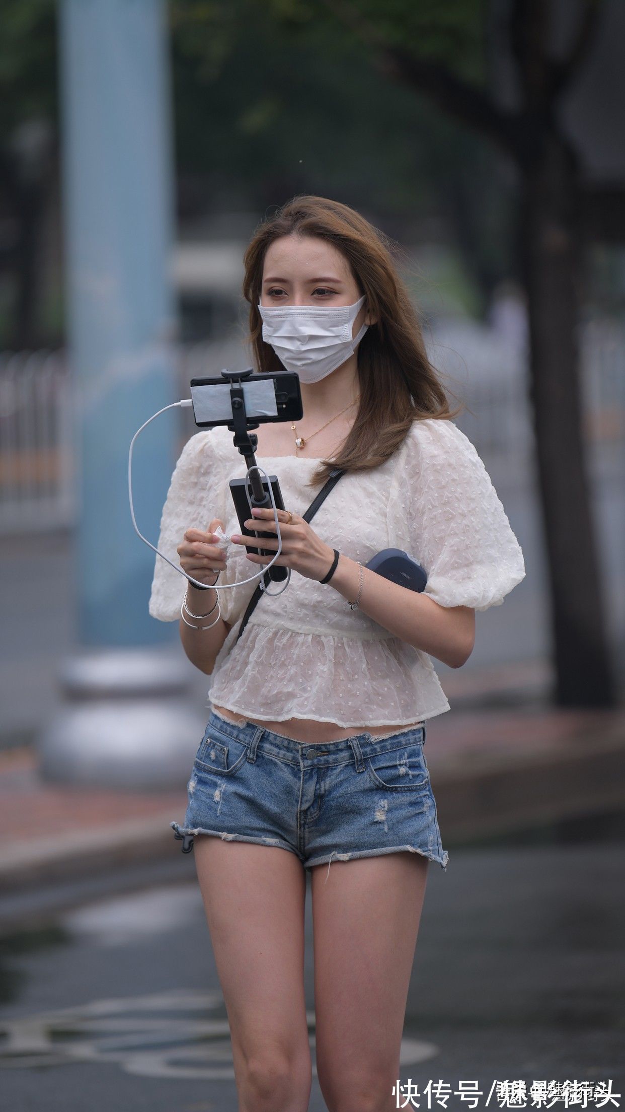 牛仔 H型身材怎么选短裤?试试低腰牛仔短裤,易搭配显腿长