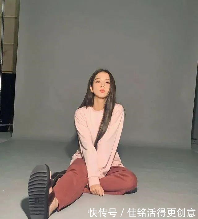 明度 2021年十大秋冬流行色来了,很美很特别,你的衣橱中有几个!