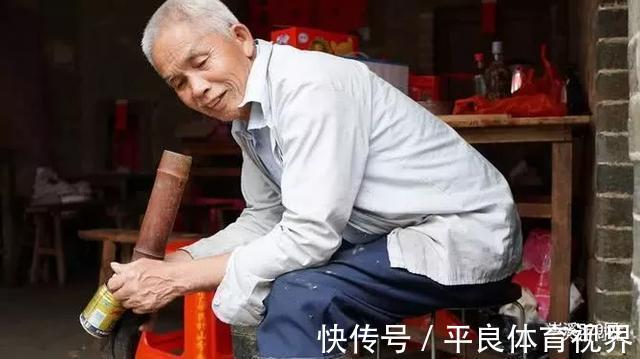 梁二|为拴住嫩妻，他让她21年生15个孩子，最短相隔只有10个月！