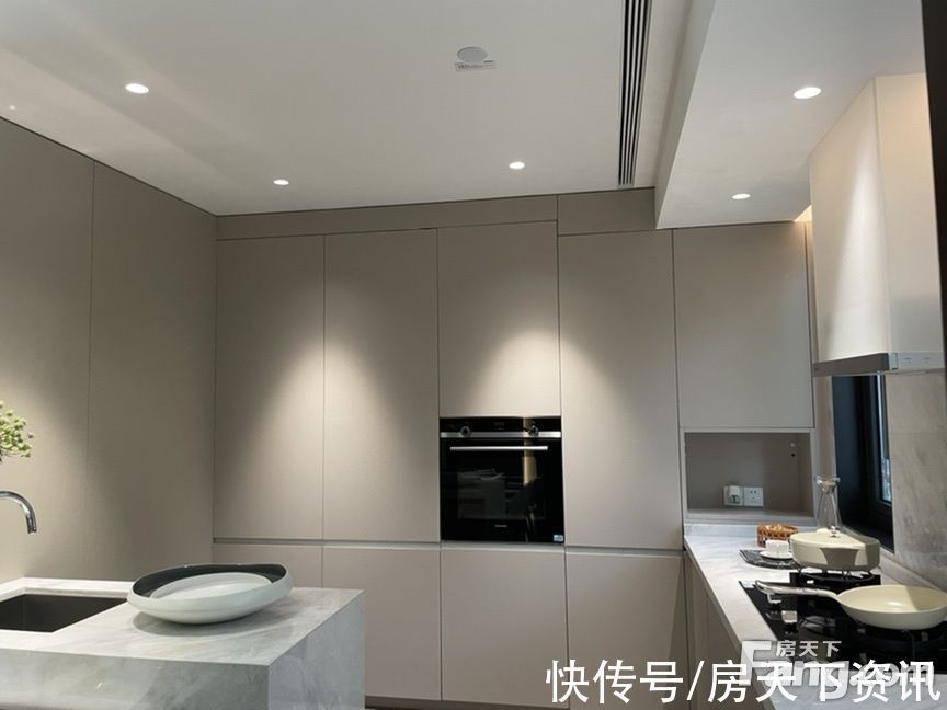 ·红坊|从华侨城·红坊现场发来一条项目新消息,请查看