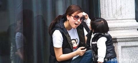 打扮自己|妈妈的形象对孩子有多重要等孩子上幼儿园的时候,你就知道了