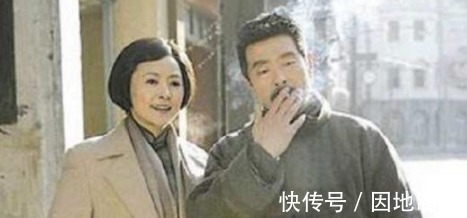 丈夫|他是原配,一生无爱无性,还照顾小妾儿子,丈夫死前他喊了这句话!