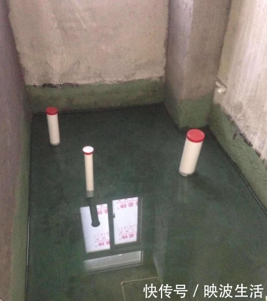 开发商|卫生间做防水记得多装一根管子,防水层坏了也没事,师傅直夸内行