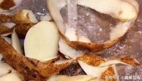 白发|用土豆皮熬水染发，白发也能变黑发？专家告诉你真正染发的办法