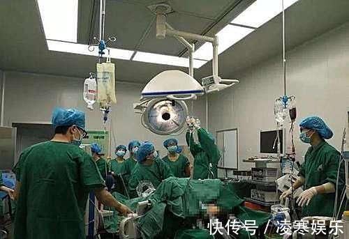 医护人员|妊妇无麻醉直接剖宫产,医护人员含泪接生!女人才懂为母则刚