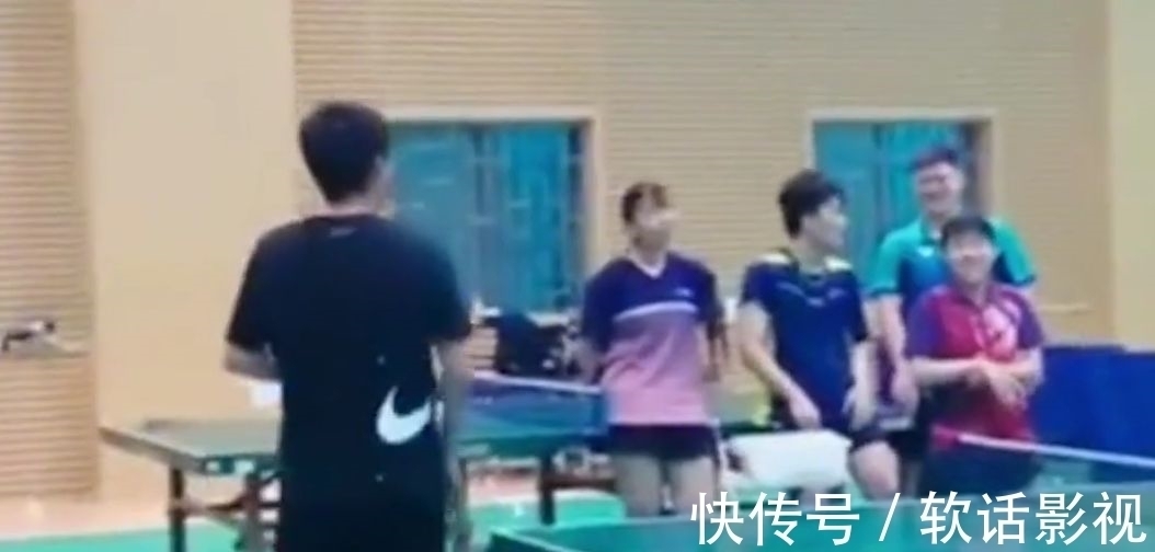 儿子|邓亚萍儿子到底有多强?横扫五金让网友惊叹,邓亚萍却这样想
