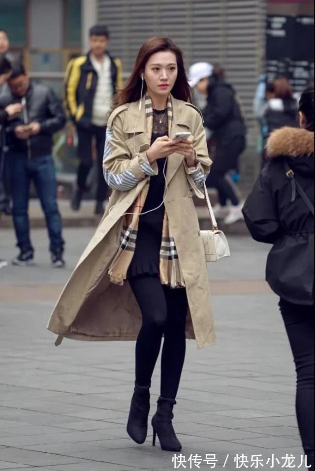 有气质 优美的大衣穿搭简洁大气,让你看起来更加的挺拔有型