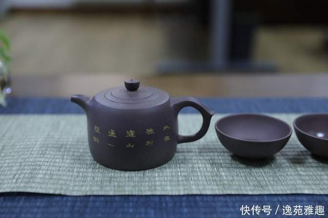  沈洁|「紫砂壶欣赏」煮一壶光阴的茶，愿你安然向暖！沈洁作品欣赏