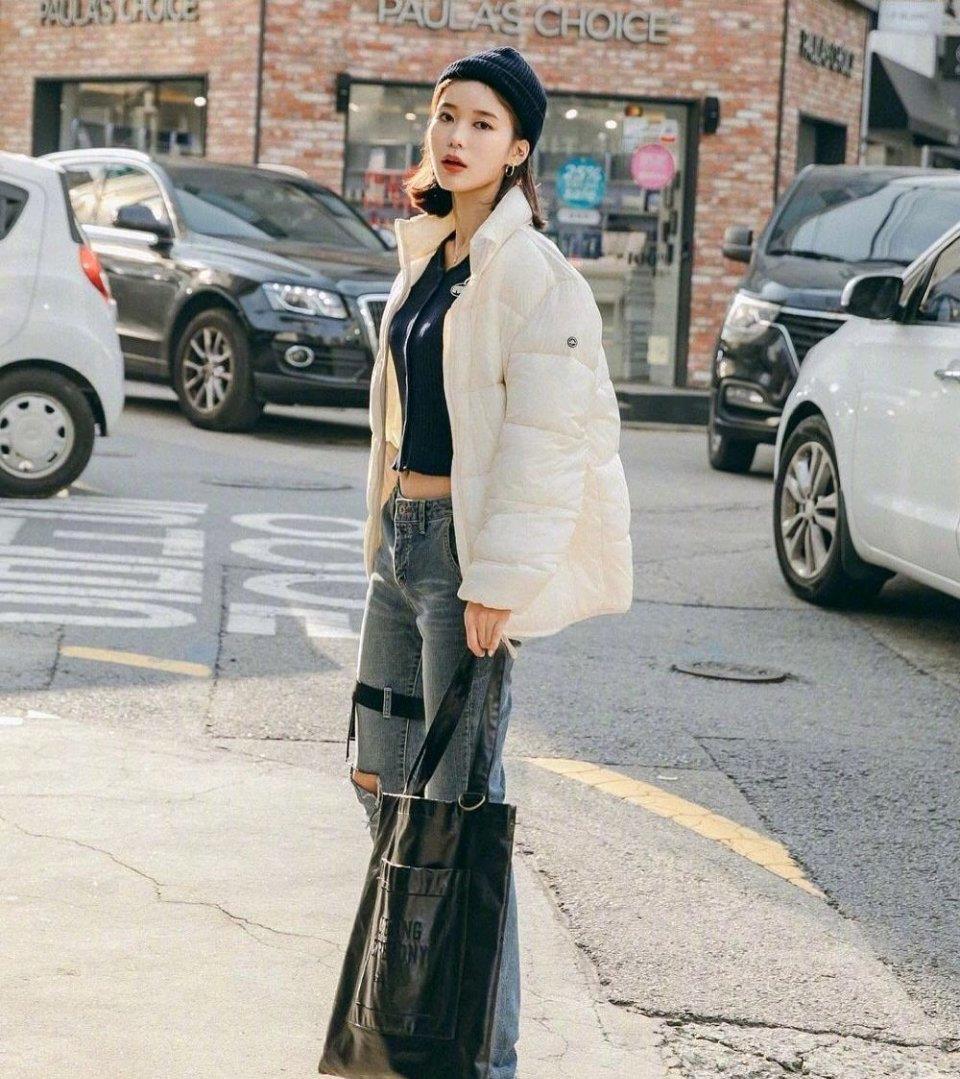 韩国欧尼秋冬街拍合集,搭配简单气质up,日常上班都能轻松应对