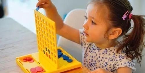 右脑|孩子有这3种表现,说明右脑很发达,好好培养将来更容易成为学霸