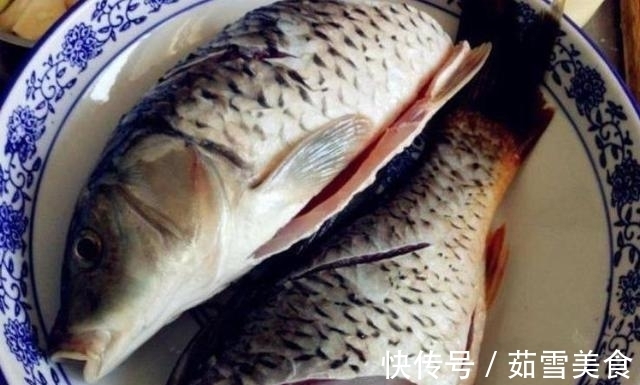 蛋液|煎鱼在鱼身上抹点“它”,不粘锅不溅油鱼皮不破,现在知道还不晚