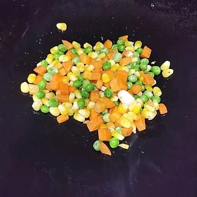 懒人最爱的五彩蔬菜粒来啦!简单又好吃