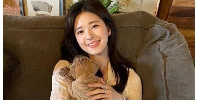 趙露思被扒咖啡店裝飾抄襲,事件火速反轉(zhuǎn):飾品已經(jīng)替換了