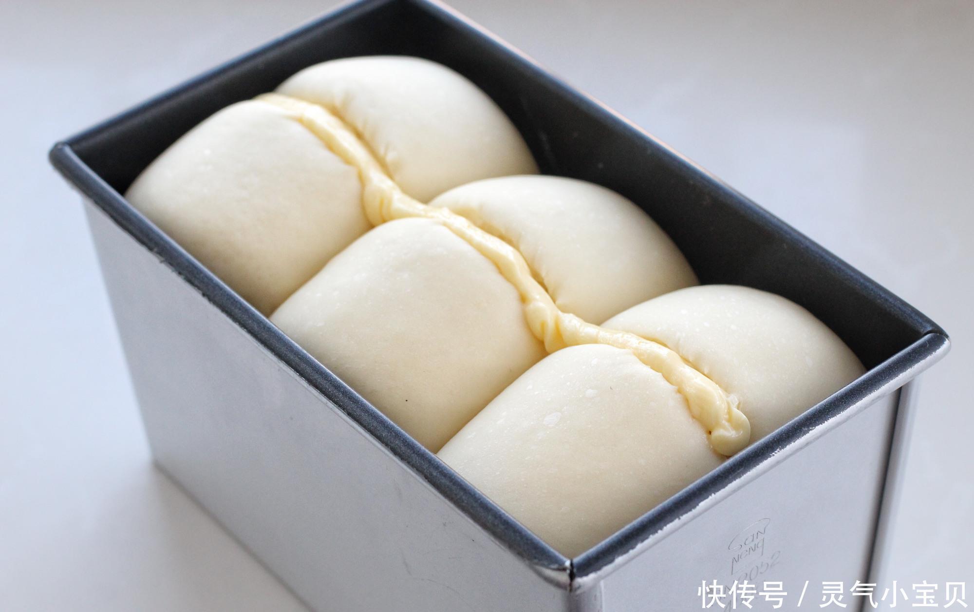 贵族|法式贵族吐司面包,像棉花一样柔软无比,细腻香甜吃起来香喷喷的