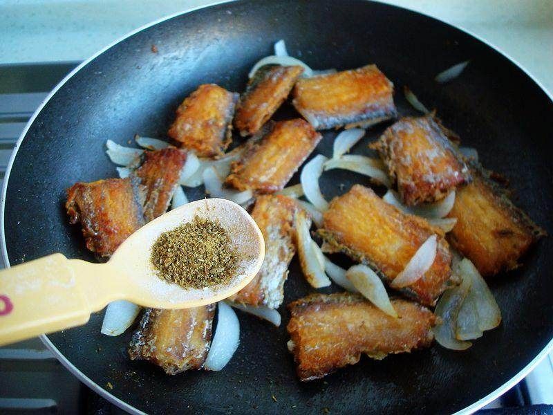 常吃|肉多刺少的这种鱼,要常吃, 降压又暖胃,做好了全家都能吃