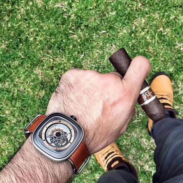 浅谈复刻表高仿表工厂背后可怕的真相，为什么有正品的人还对高仿表这么痴迷