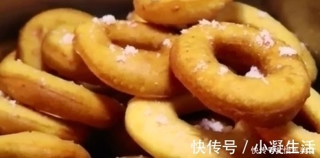 原材料|一碗糯米粉,不放一滴水,做家人爱吃的早餐,喷香诱人,上桌抢光