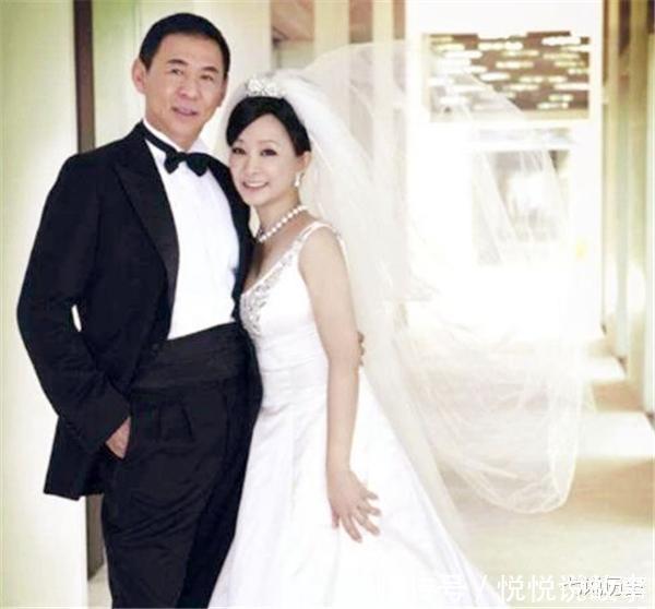 日本最“痴情”的富豪,暗恋中国女子30年,55岁终抱得美人归