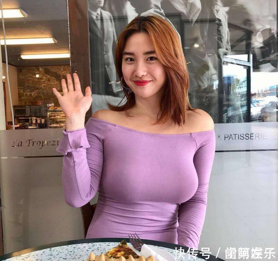 小姐姐|街拍性感小姐姐来袭，紧身衣彰显时尚，热舞扭腰性感爆表