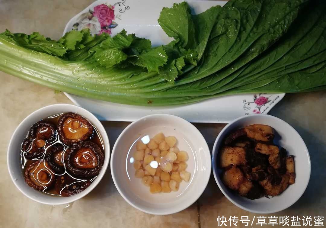  好吃|越是寒冷，芥菜越好吃，芥菜炒饭，冬季应时美味