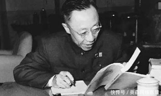 回话|溥仪下班准备坐公交,一帮人突然下跪高呼皇上,溥仪回话了