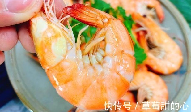 买大虾时,内行人从不买这3种,碰到扭头就走,老板自己从不吃