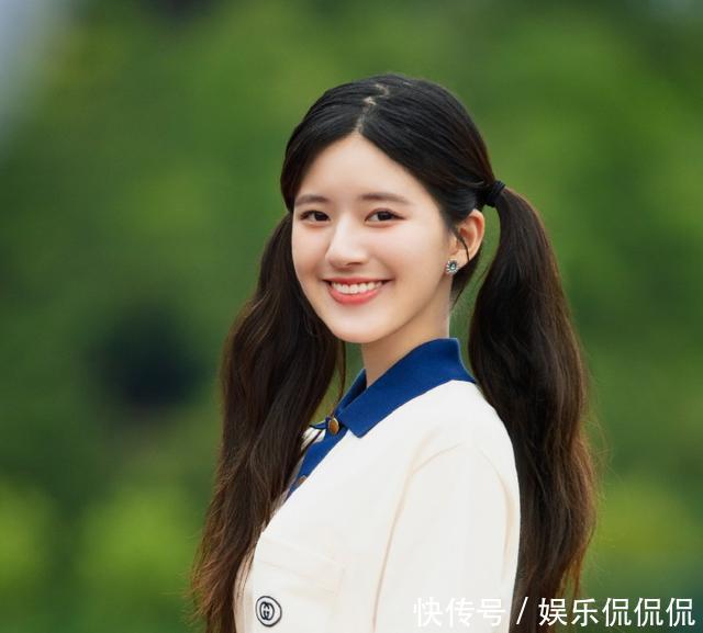 看上去阳光的女生,基本上都有这3个特征,让你比同龄人更显年轻