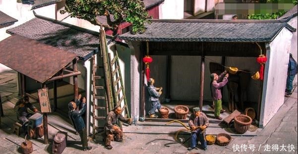 朱万年七岁入私塾读书,生为奇男子,死为英烈夫!