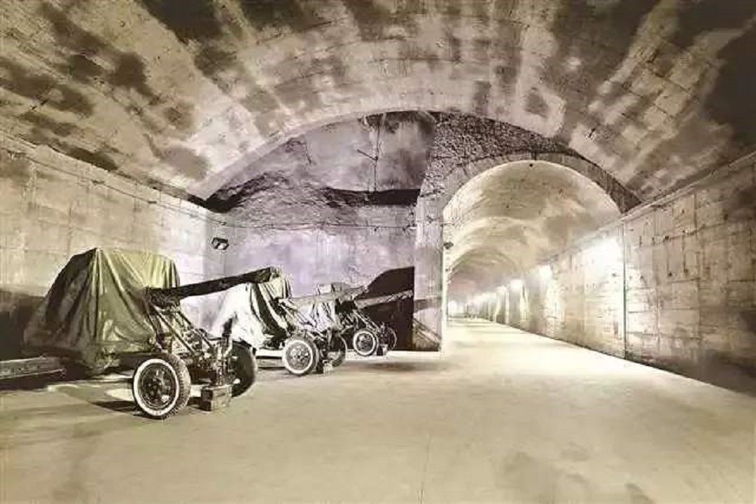 地图|6万解放军一夜消失，所在小镇也从地图抹掉，18年后得知真相