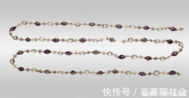 时尚 上游时尚|17世纪的珠宝,仿佛华奢绚烂的时间胶囊