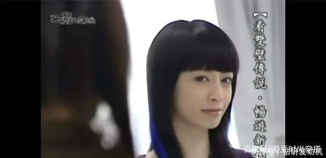 假发片|别再搞“挂耳染”了!3个显脸小的新年发型,照着弄特美