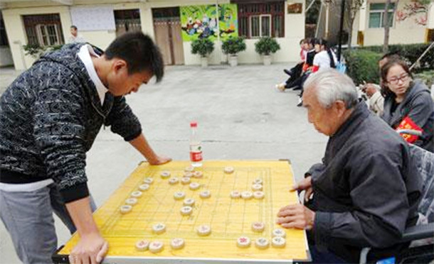 张老爷子|105岁老人的养生秘方50岁后多吃“5种苦”,晚年健康生病少