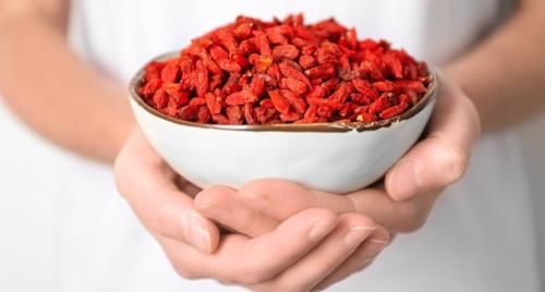 东方神果|小小一颗是润肺高手！常吃能止咳化痰、清热明目，秋季吃它正当季