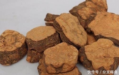 鸡蛋|鸡蛋和它一起吃,治白头发特有效,70岁一头黑发!