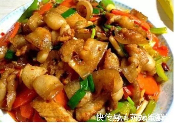 胡萝卜|周末孩子都回来了，这道压轴硬菜，口味独特有营养家人个个竖大拇指！