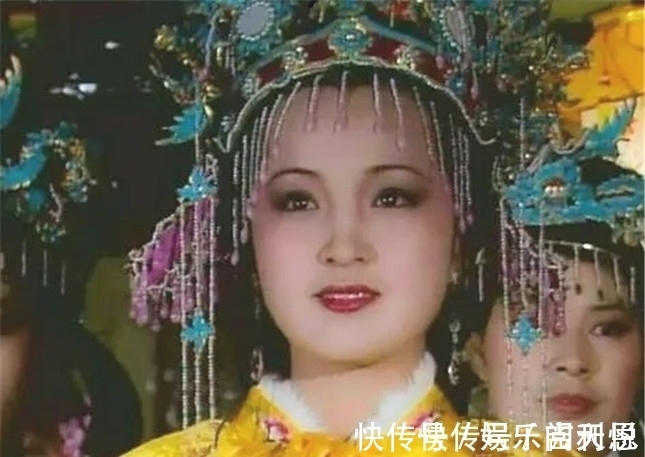 贾母!红楼梦:元春在宫中的地位处境如何?刘姥姥的预言一针见血